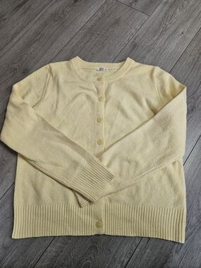 Ardene Women's Pale Yellow Button Front Knit Cardigan Sweater Size M🔥